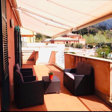 18 Buche Apartment Cogoleto Exterior foto